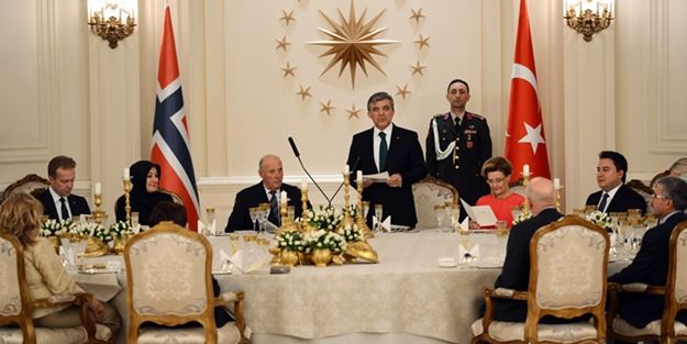 ‘Mülteciler konusunda uluslararası katkı yok’