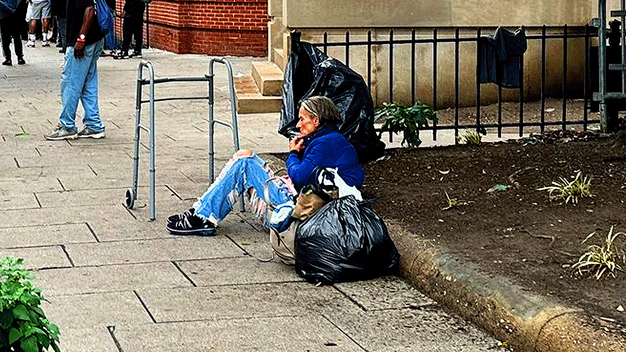 Murat Alan ABD izlenimleri! Amerikan Rüyasının Sahte Yüzü: Beyaz Saray’ın Gölgesinde Açlık Kuyruğu