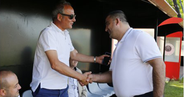 Murat Cavcav ve Özat'ın istifası için imza kampanyası başlatıldı