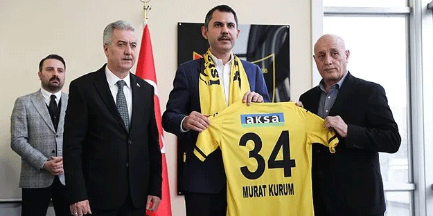 Murat Kurum, İstanbulspor'u ziyaret etti