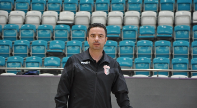 Muratbey Uşak Antrenörü Bulkaz istifa etti