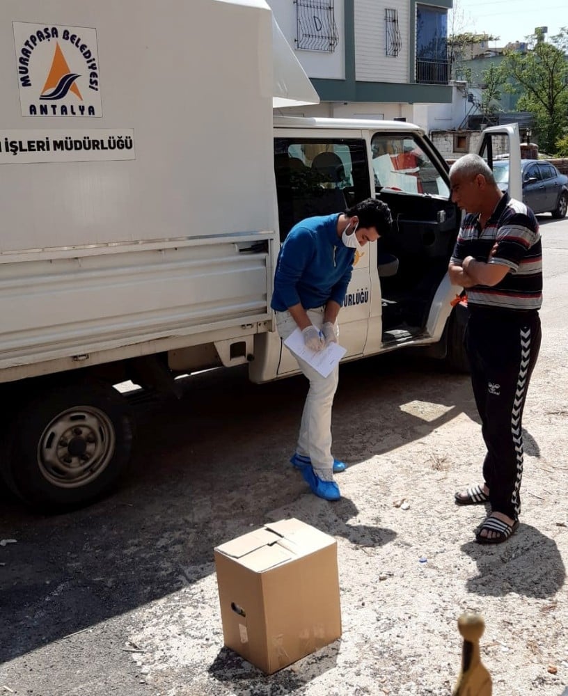 Muratpaşa Belediyesi sahada 