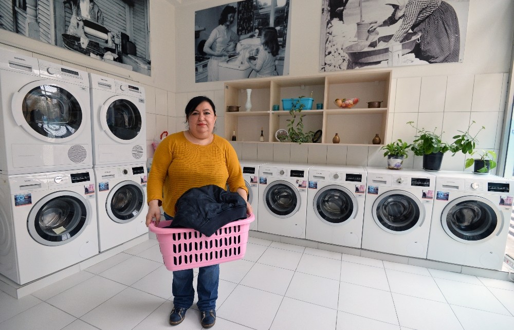 Muratpaşa halk çamaşırhanelerinden 15 bin kişi faydalandı 