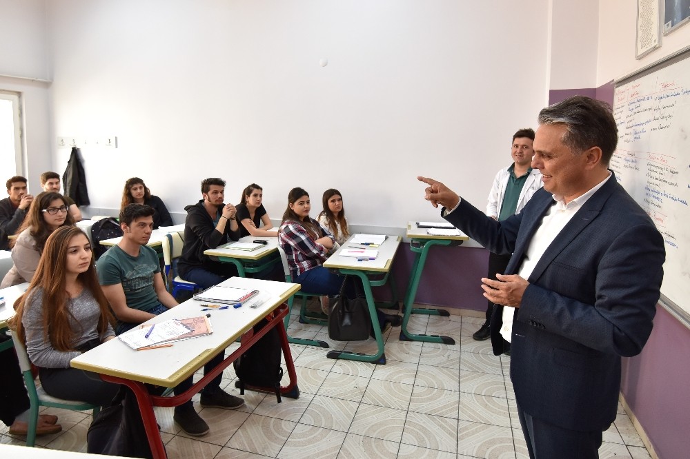 Muratpaşa’da ders zili çalıyor 