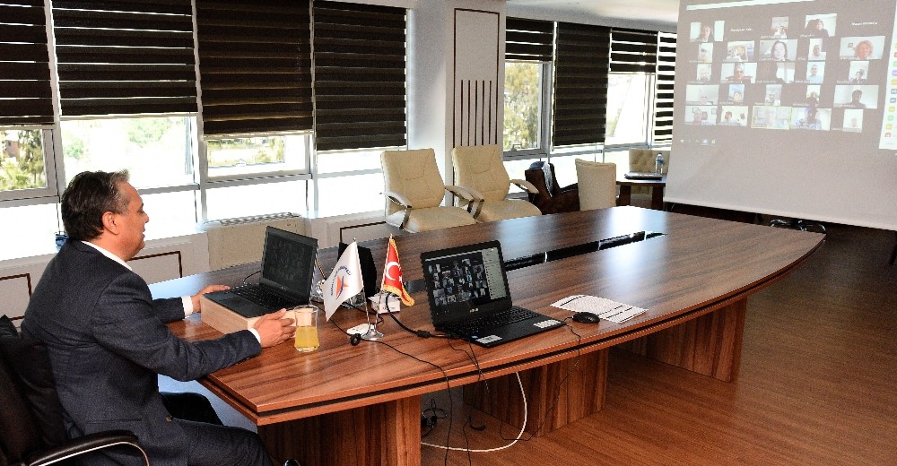 Muratpaşa’da dijital meclis 