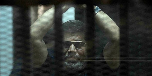 Mursi'ye verilen hapis cezası açıklandı!