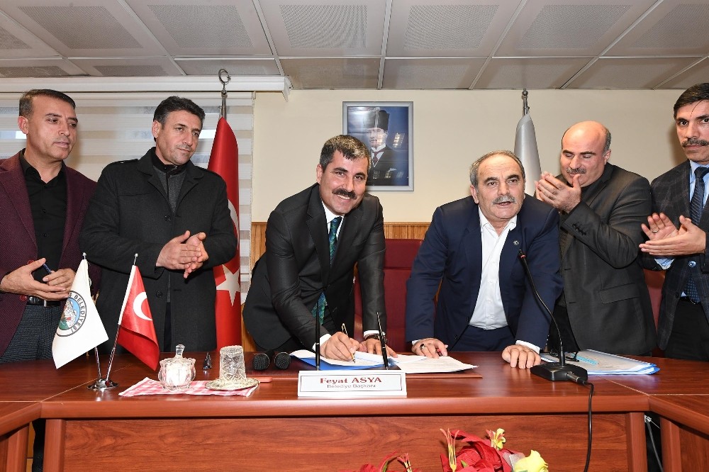 Muş Belediyesinde 2 yıllık toplu iş sözleşmesi imzalandı 