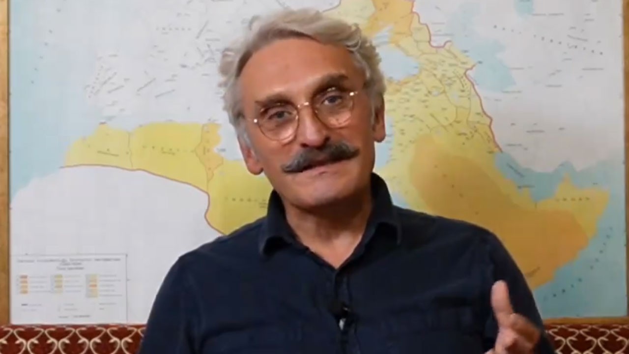 Müsavat Dervişoğlu'na sert tepki! "Amerikan çocuğu darbecilerin Anayasasını korumak adına girdiği haller çok acı..!"