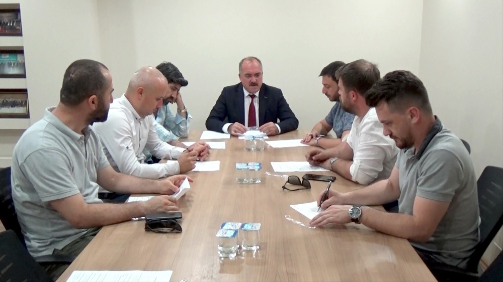 MÜSİAD Düzce Şube Başkanı Vefa Pehlivan; “İş birliği yapın faizi bırakın” 