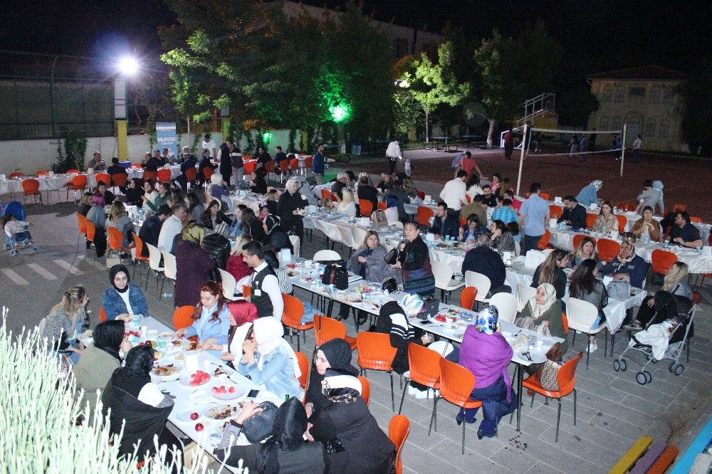 MÜSİAD üyeleri sahurda buluştu 