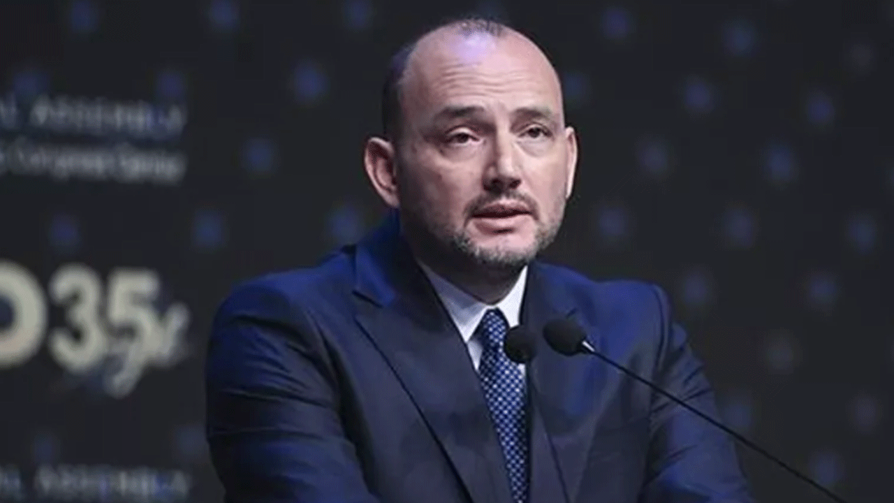 MÜSİAD: Evlenen çalışanlara üç, çocuk sahibi olanlara iki asgari ücret destek verilecek