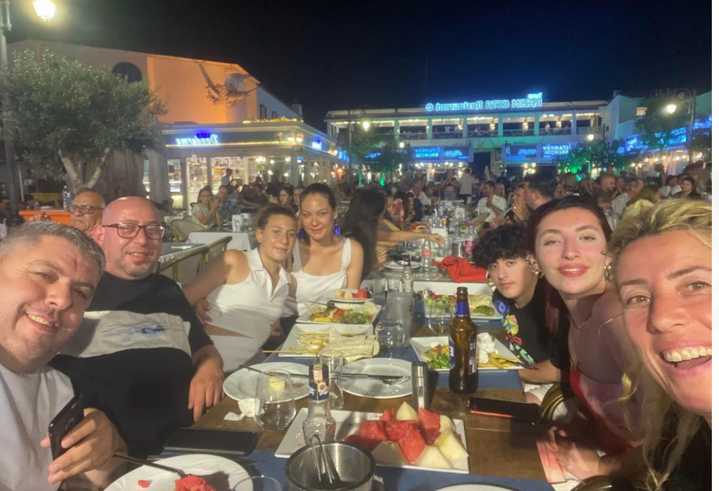 MÜSİAD’a yakışmayan kareler! Bu kadın baş ağrıtır