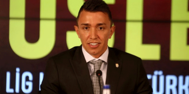 Muslera imzayı attı