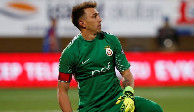 Muslera özüne döndü!