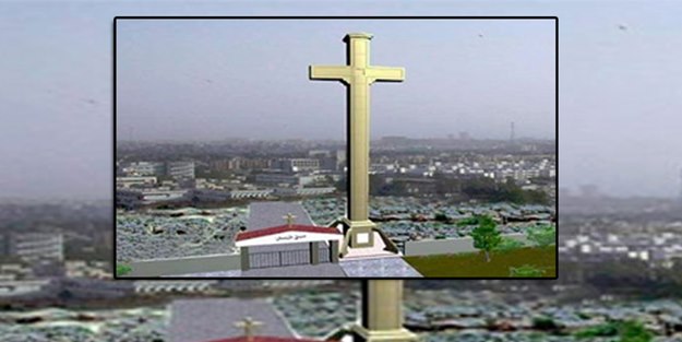 Müslüman işçileri kandırılıp haç inşaatında çalıştırmışlar