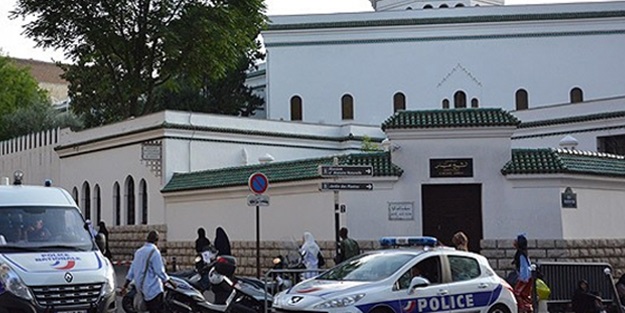 Müslüman istatistiği tutan başkana soruşturma