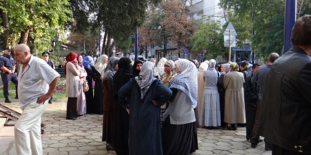 Müslüman köylere baskın