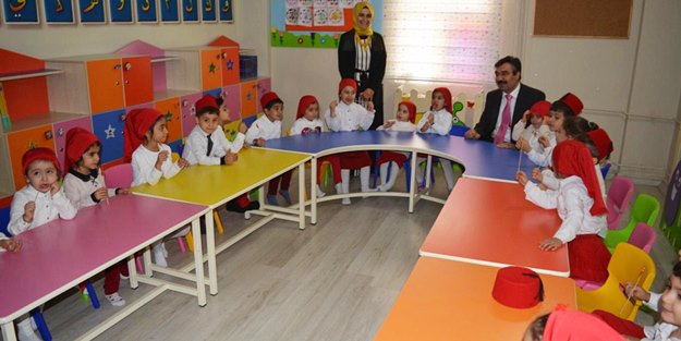 Müslüman Kürtler Kur'an'dan kopmuyor