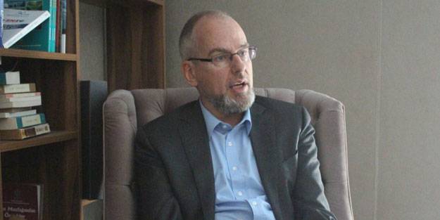 Müslüman olan Hollandalı siyasetçi: Beni lekelemek istediler