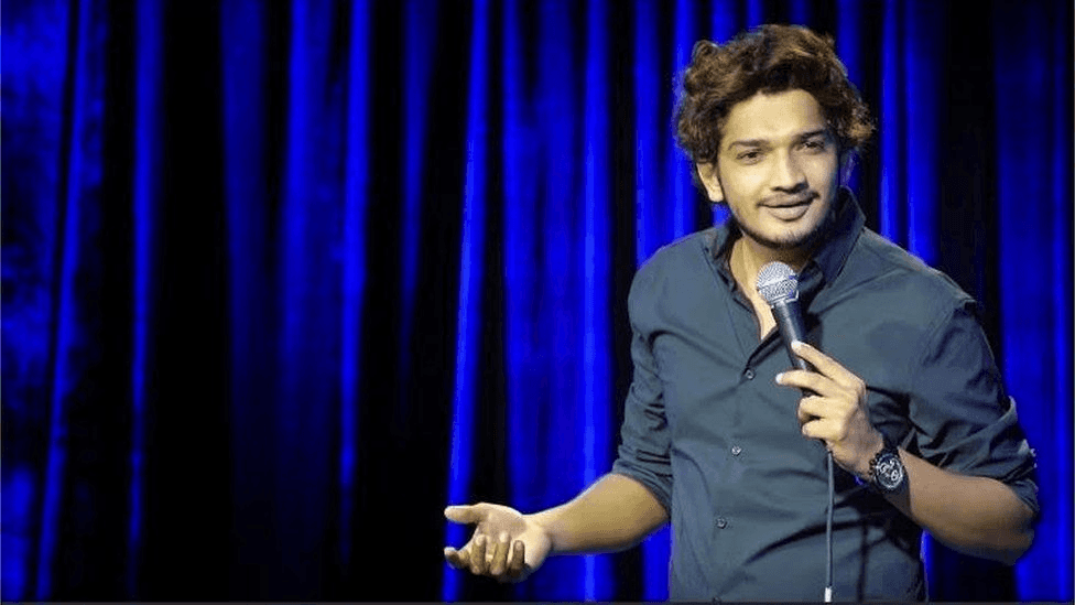 Müslüman “stand-up”çıya komedyenliği bıraktırdılar