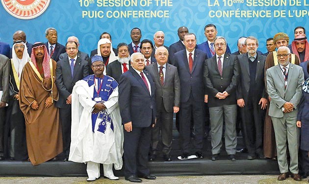 Müslümanlar birbirine kırdırılıyor