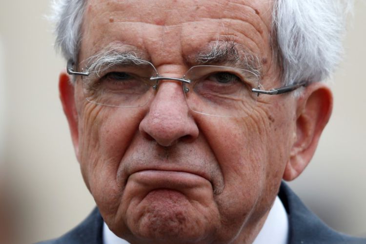 Müslümanlar, Fransız politikacıyı fena tiye aldı