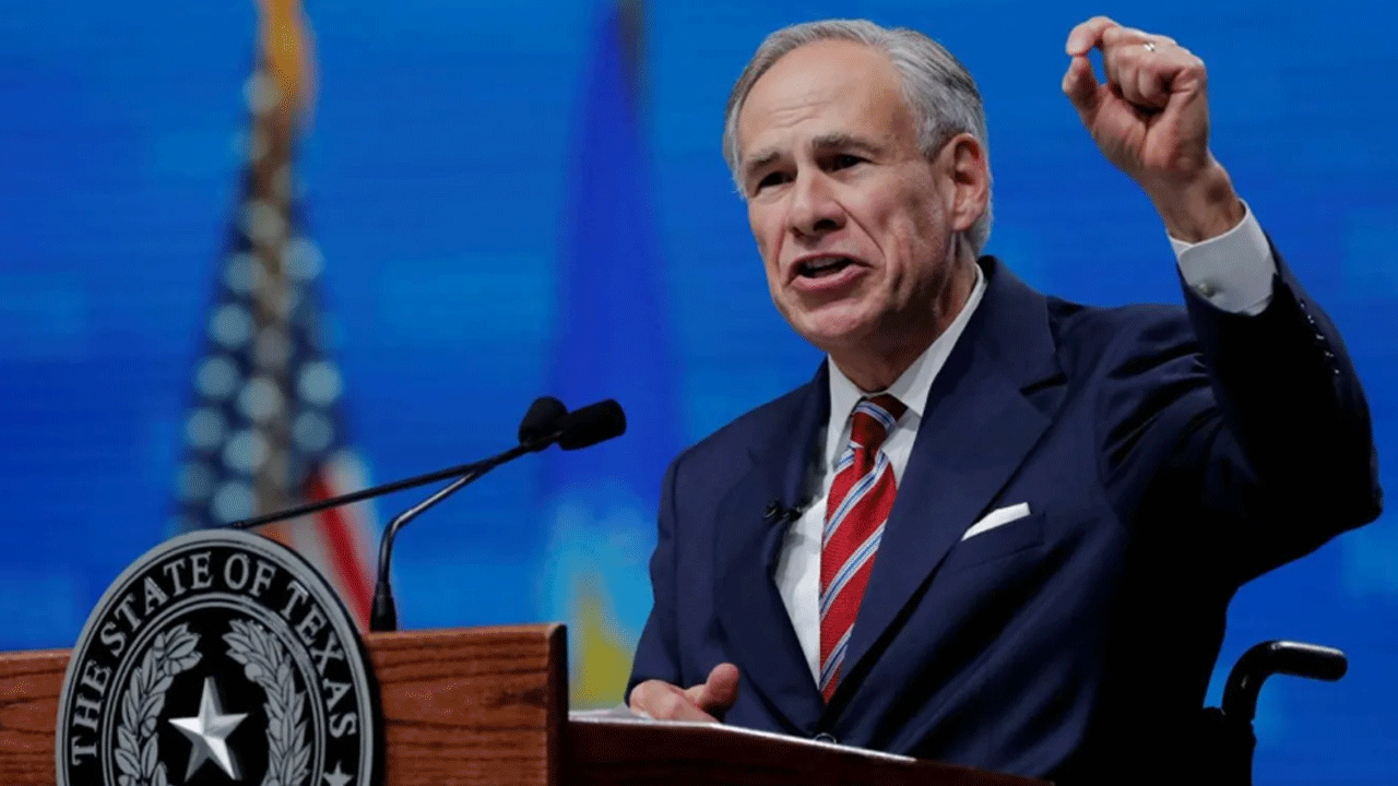 Müslümanları yabancı düşman gibi gösteren Teksas Valisi, İslam Mahallesi’ne savaş açtı