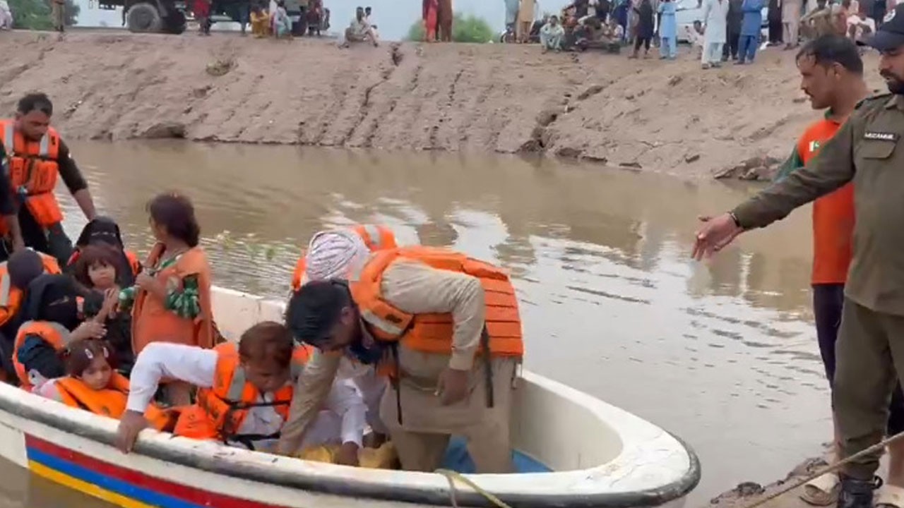 Muson felaketi! Can kaybı 905’e yükseldi