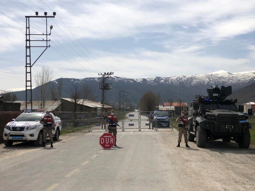 Muş’ta bir belde ve bir köy daha karantinaya alındı 