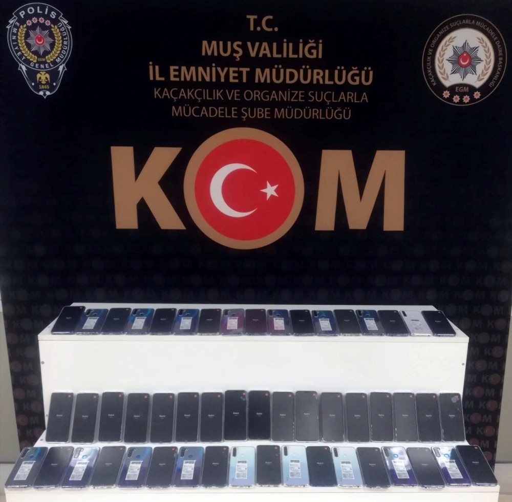 Muş’ta cep telefonu kaçakçılığı 