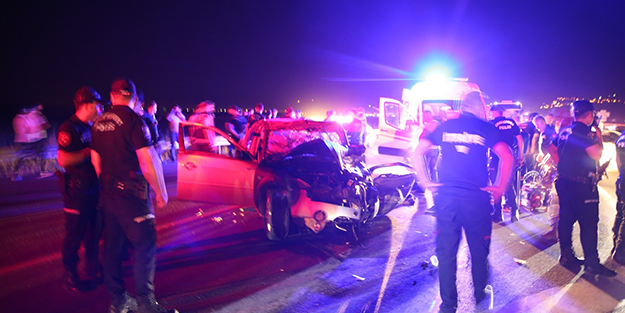  Muş’ta feci kaza! 6 araç birbirine girdi: 3 ölü, 8 yaralı