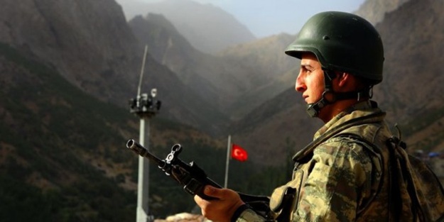 Muş'ta jandarma karakoluna ateş açıldı!