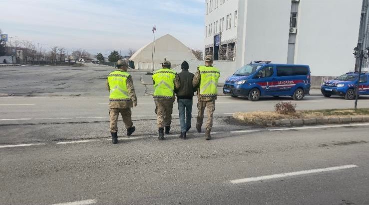 Muş'ta jandarmadan "şok huzur ve güven" uygulaması: 148 kişi yakalandı