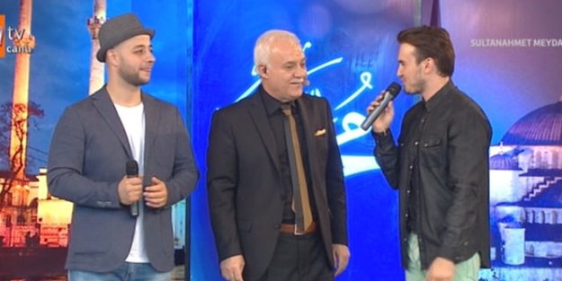 Mustafa Ceceli, Nihat Hatipoğlu'na bakın ne sordu