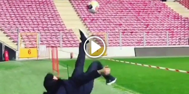 Mustafa Ceceli'den rövaşata denemesi