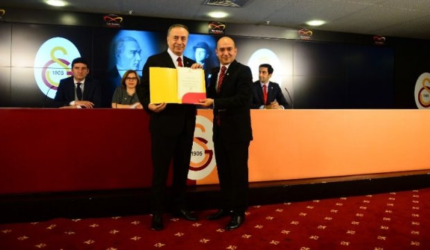Mustafa Cengiz'den UEFA ve transfer açıklaması