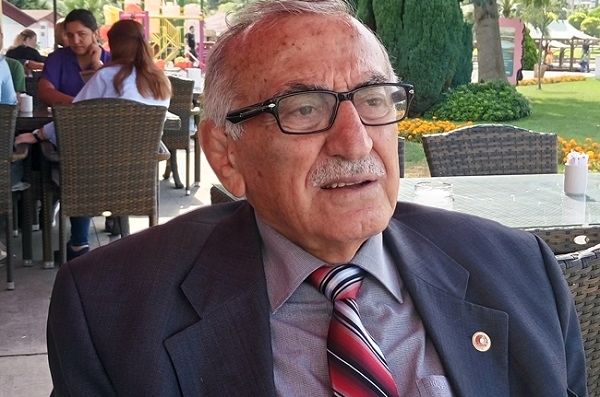 Mustafa Dağıstanlı kim başarıları? Mustafa Dağıstanlı neden vefat etti hastalığı neydi?