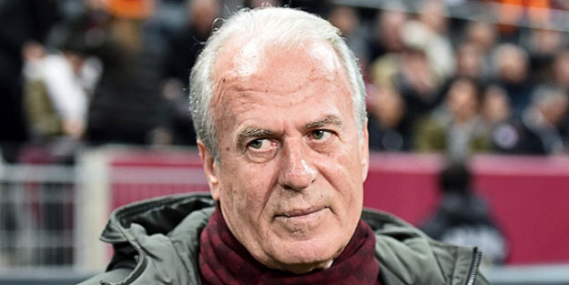 Mustafa Denizli görevine başlamak üzere İran'a gitti
