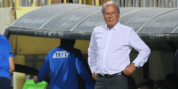 Mustafa Denizli'den TFF'ye eleştiri