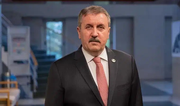  Mustafa Destici, açık açık söyledi: Sıra Türkiye’de!