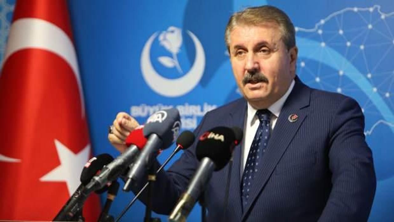 Mustafa Destici'den hükümete şaşırtan tepki! "Doğru bir karar olmamıştır" diyerek yerden yere vurdu