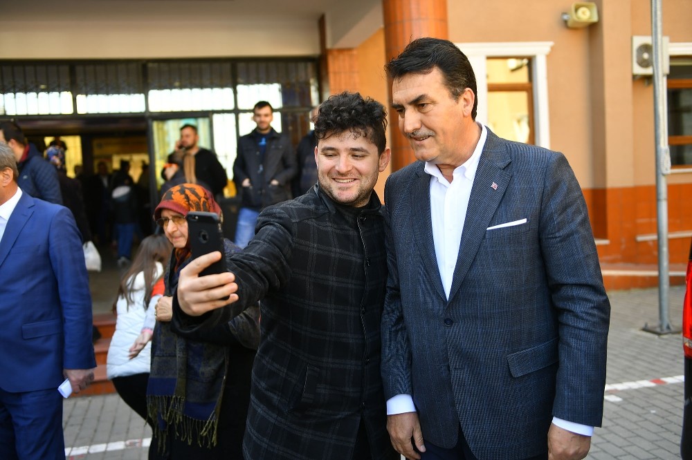 Mustafa Dündar oyunu kullandı 