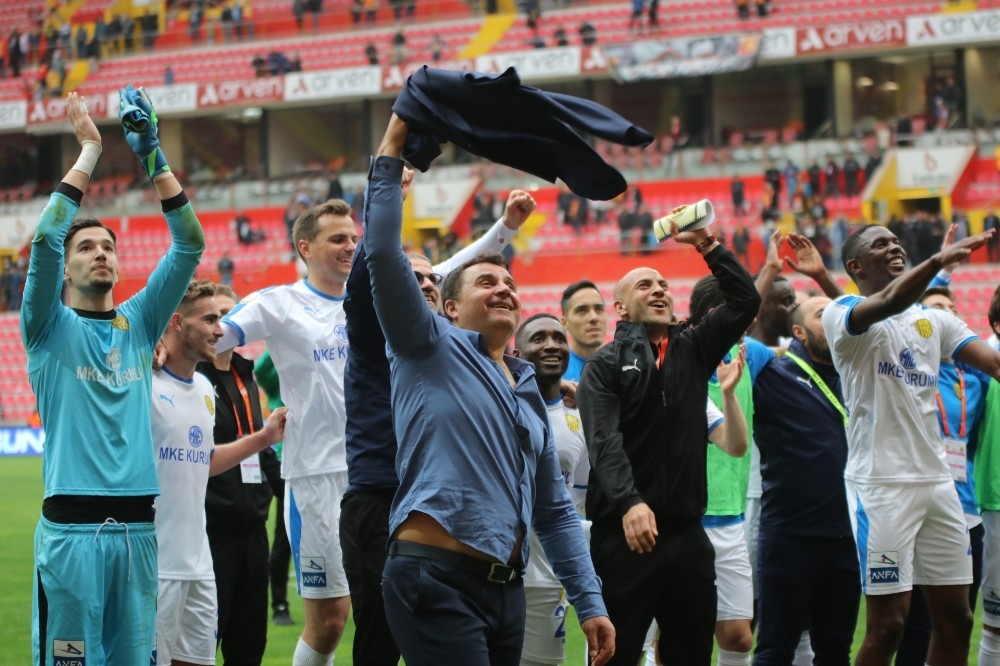 Mustafa Kaplan: “Uzun süredir yenilmeyen Kayserispor’u yenmek mutluluk verdi