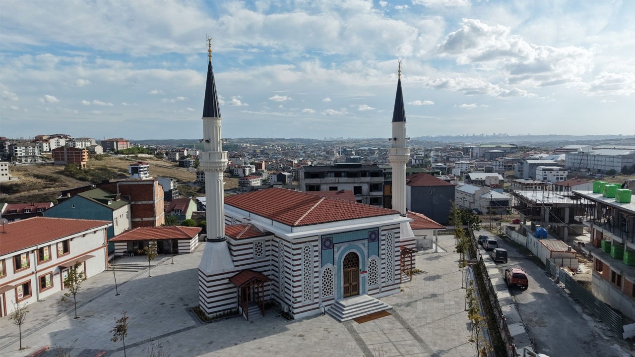 Mustafa Karahasanoğlu ismi, Külliye'de yaşayacak! Ömür biter hizmet bitmez