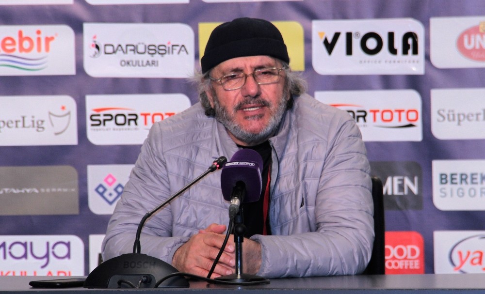 Mustafa Reşit Akçay: “Oyuncularımızın sahada verdiği mücadele oldukça iyiydi” 