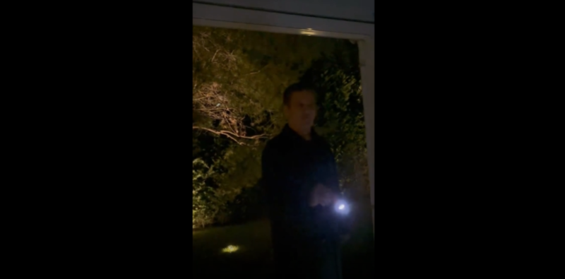 Mustafa Sarıgül gece elinde fener ile ne arıyor? Duyunca şok olacaksınız