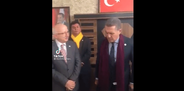 Mustafa Sarıgül masayı yumrukladı! Şaşkına çeviren hareketler