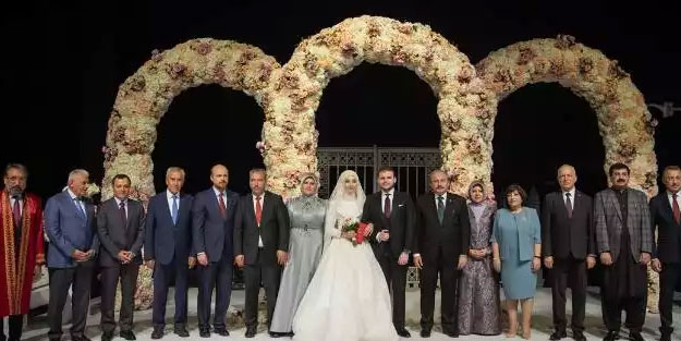 Mustafa Şentop'un oğlu evlendi