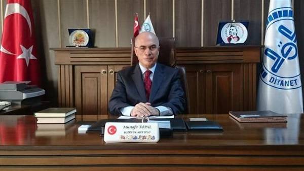 Mustafa Topal kimdir? Mustafa Topal nereli kaç yaşında? Mustafa Topal nerede görev yaptı?