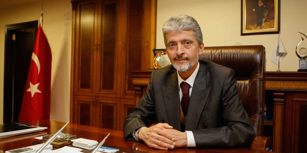 Mustafa Tuna'dan Melih Gökçek açıklaması! 'Ben MHP'li değilim'